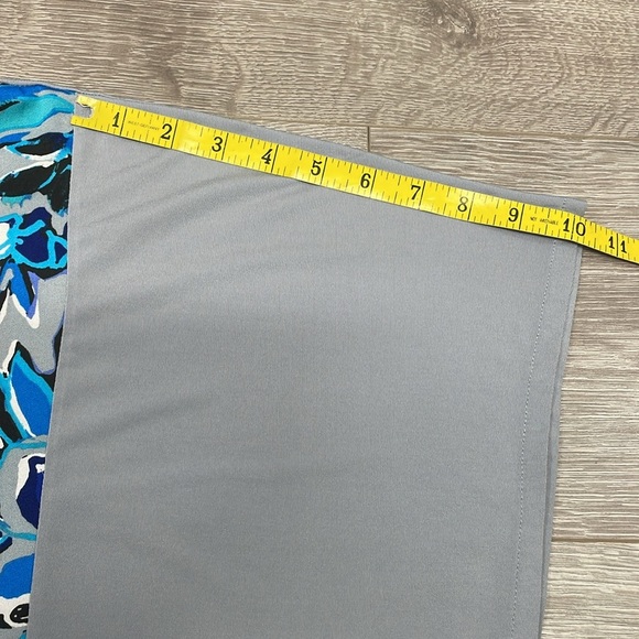 NWOT Bob Mackie Wearable Art Gray Floral Blouse Short Sleeve Kaftan M - Picture 5 of 12